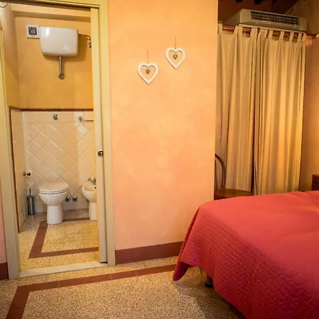 Marta Bed & Breakfast Lucca