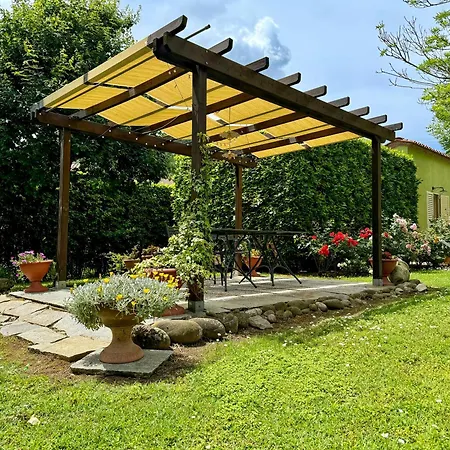 Marta Bed & Breakfast 2*